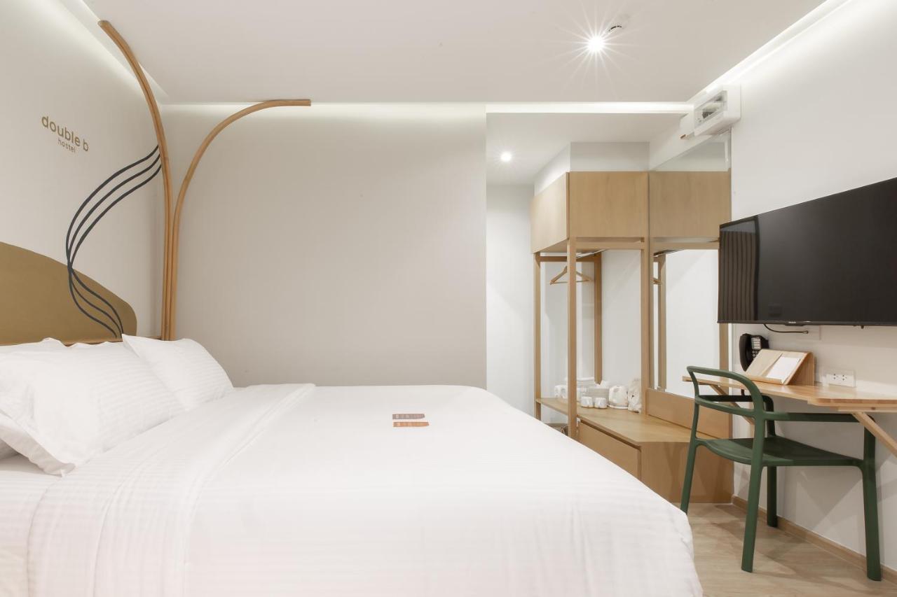 Double B Hostel Bangkok Extérieur photo