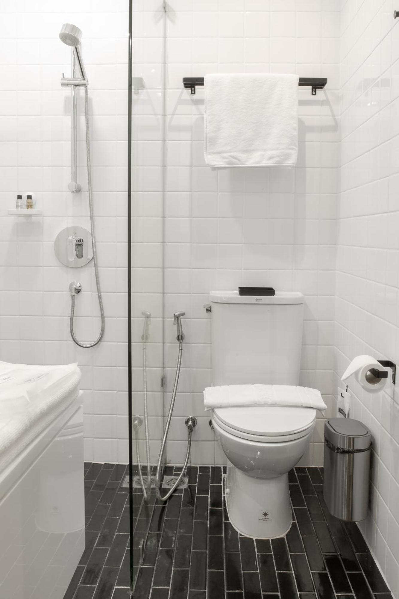 Double B Hostel Bangkok Extérieur photo