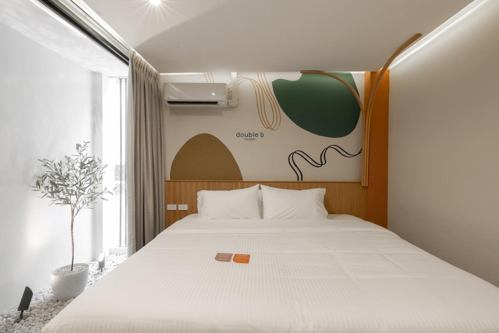 Double B Hostel Bangkok Extérieur photo